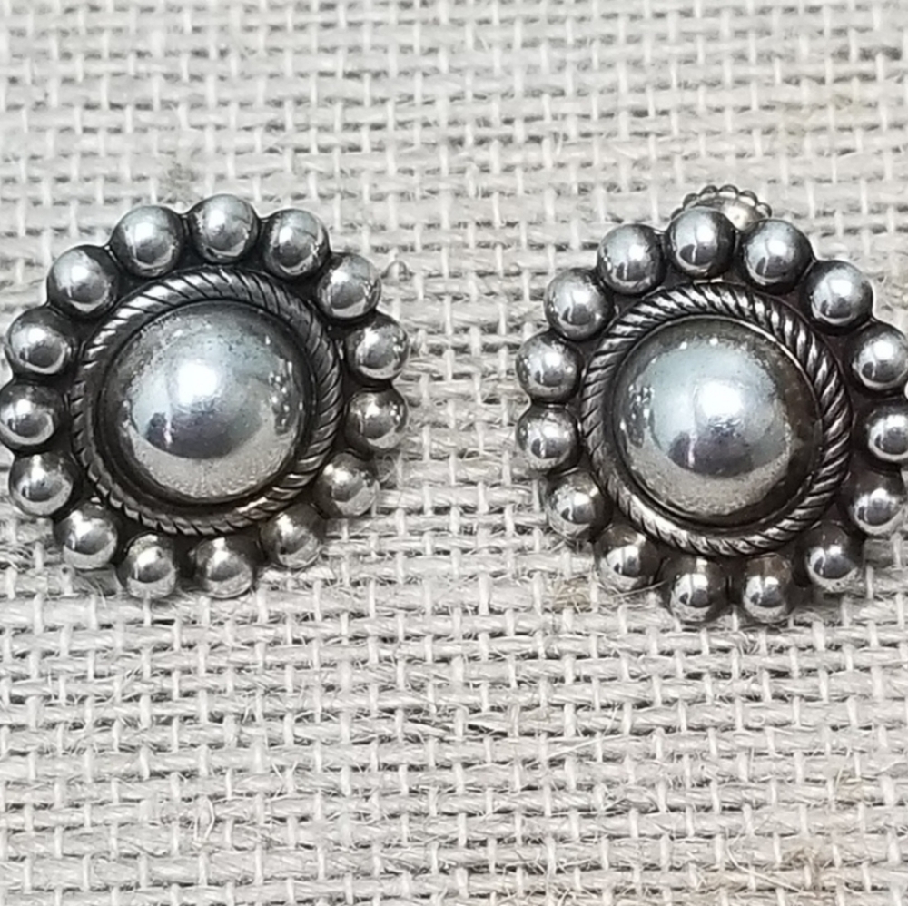 STERLING SILVER EARRINGS | SCREWBACK DIME SIZED